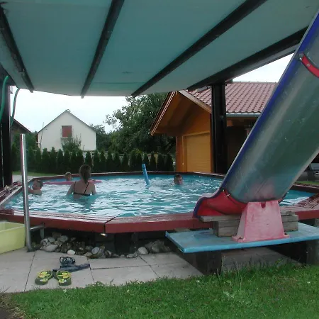 Ferienwohnung Camilla Wagner شقة